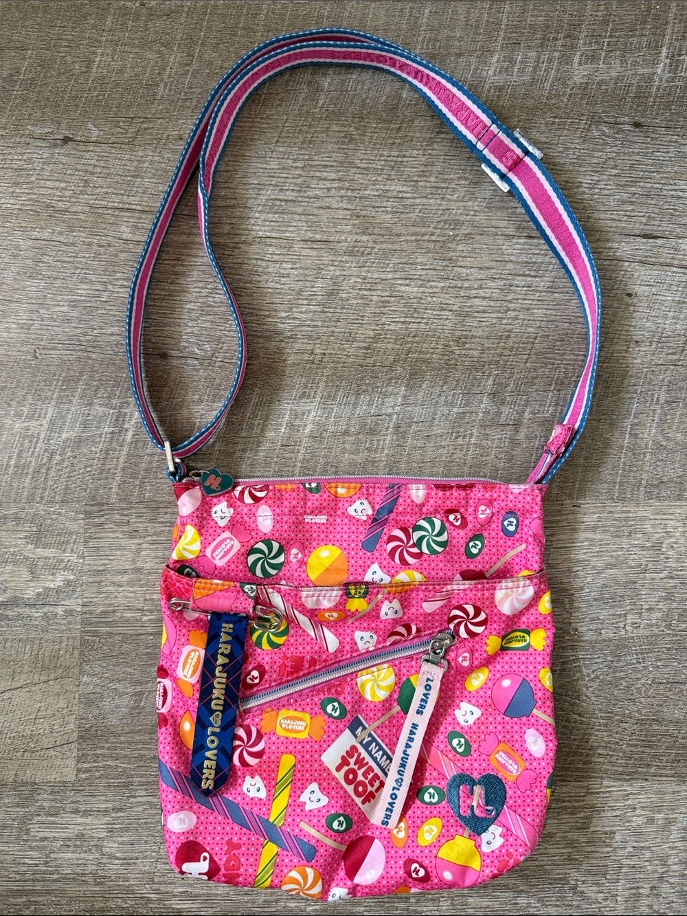 Harajuku Lovers Sweet Toof Shoulder Bag